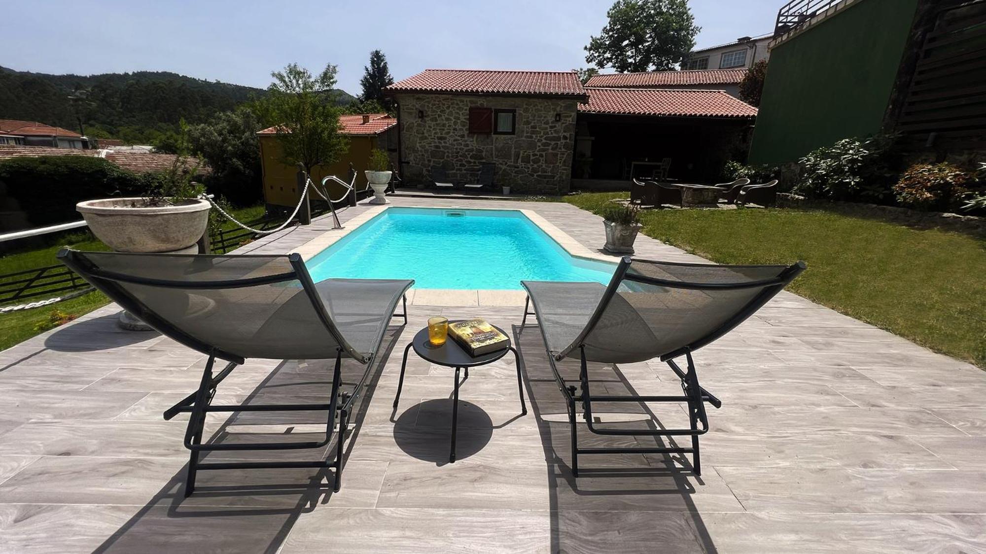 Cozy Galician Stone With Pool Hébergement de vacances Santo Tomé